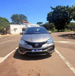 TOYOTA Etios Sedan 1.5 16V 4P FLEX X PLUS