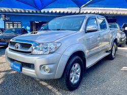 TOYOTA Hilux Caminhonete 3.0 4P 4X4 SRV TURBO DIESEL CABINE DUPLA