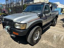 TOYOTA Hilux Caminhonete 3.0 DX DIESEL CABINE SIMPLES