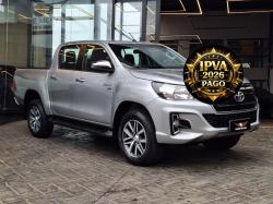 TOYOTA Hilux Caminhonete 