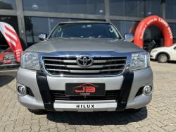TOYOTA Hilux Caminhonete 2.7 16V 4P DX CABINE DUPLA