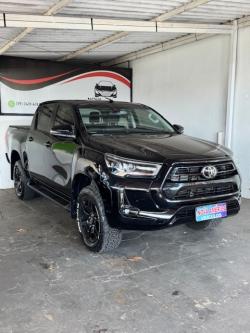 TOYOTA Hilux Caminhonete 2.8 16V SRX 4X4 TURBO DIESEL CABINE DUPLA AUTOM�TICO