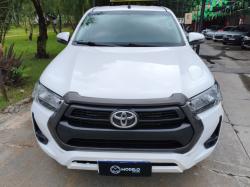TOYOTA Hilux Caminhonete 2.8 16V  LOW M4FD 4X4 TURBO DIESEL CABINE DUPLA