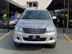 TOYOTA Hilux Caminhonete 2.7 16V 4P SRV FLEX 4X4  CABINE DUPLA AUTOM�TICO