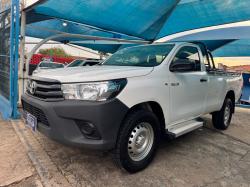 TOYOTA Hilux Caminhonete 2.8 4X4 DIESEL CABINE SIMPLES