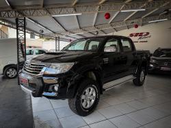 TOYOTA Hilux Caminhonete 3.0 4P 4X4 SRV TURBO DIESEL CABINE DUPLA AUTOM�TICO