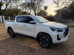 TOYOTA Hilux Caminhonete 2.8 16V SRX 4X4 TURBO DIESEL CABINE DUPLA AUTOM�TICO