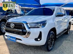 TOYOTA Hilux Caminhonete 2.8 16V SRV 4X4 DIESEL CABINE DUPLA AUTOMÁTICO