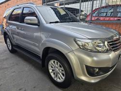 TOYOTA Hilux SW4 2.7 16V 4P SR FLEX AUTOM�TICO