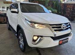 TOYOTA Hilux SW4 2.7 16V 4P SR AUTOM�TICO