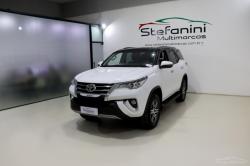 TOYOTA Hilux SW4 2.7 16V 4P FLEX SRV 7 LUGARES AUTOMÁTICO