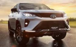 TOYOTA Hilux SW4 2.8 16V 4P SRX 4X4 7 LUGARES TURBO DIESEL AUTOMTICO