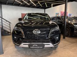 TOYOTA Hilux SW4 2.8 16V 4P SRX 4X4 7 LUGARES TURBO DIESEL AUTOMTICO