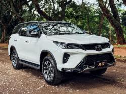 TOYOTA Hilux SW4 2.8 16V 4P SRX PLATINUM 4X4 7 LUGARES TURBO DIESEL AUTOM�TICO