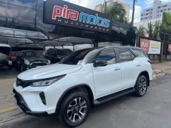 TOYOTA Hilux SW4 2.8 4P SRX 4X4 DIAMOND 7 LUGARES TURBO DIESEL AUTOM�TICO