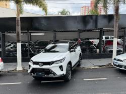TOYOTA Hilux SW4 2.8 16V 4P SRX 4X4 7 LUGARES TURBO DIESEL AUTOM�TICO