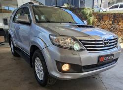 TOYOTA Hilux SW4 3.0 16V 4P SRV 4X4 TURBO DIESEL AUTOMTICO