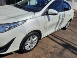 TOYOTA Yaris Sedan 1.5 16V 4P FLEX XL MULTIDRIVE AUTOM�TICO CVT
