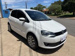 VOLKSWAGEN Fox 1.6 4P FLEX