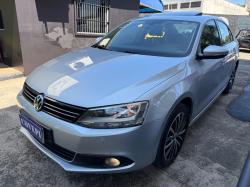 VOLKSWAGEN Jetta 2.0 4P TSI HIGHLINE 211 CV AUTOM�TICO