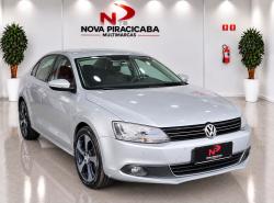 VOLKSWAGEN Jetta 2.0 4P FLEX COMFORTLINE TIPTRONIC AUTOMÁTICO