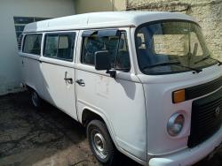 VOLKSWAGEN Kombi 1.6 STD 9 LUGARES