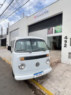 VOLKSWAGEN Kombi 1.6 STD