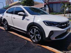 VOLKSWAGEN Nivus 1.0 4P FLEX 200 TSI HIGHLINE TURBO AUTOMÁTICO