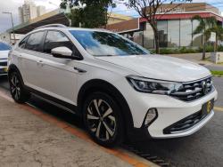 VOLKSWAGEN Nivus 1.0 4P FLEX 200 TSI HIGHLINE TURBO AUTOMÁTICO