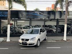VOLKSWAGEN Polo Hatch 1.6 4P FLEX