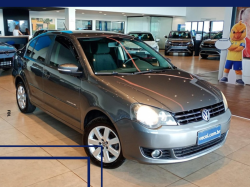 VOLKSWAGEN Polo Sedan 1.6 4P COMFORTLINE FLEX
