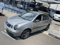 VOLKSWAGEN Polo Sedan 1.6 4P COMFORTLINE