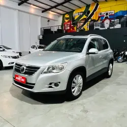 VOLKSWAGEN Tiguan 2.0 16V 4P FSI 4WD TURBO AUTOMÁTICO