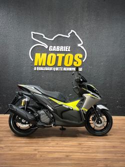 YAMAHA Aerox 160 ABS