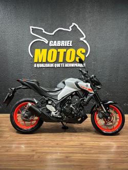 YAMAHA MT-03 300 ABS