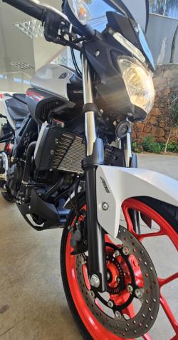 YAMAHA MT-03 300 ABS