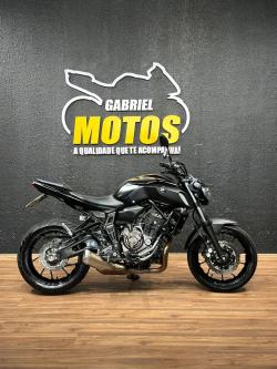 YAMAHA MT-07 700 ABS YAMAHA MT-07 700 ABS