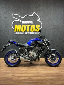 YAMAHA MT-07 700 ABS