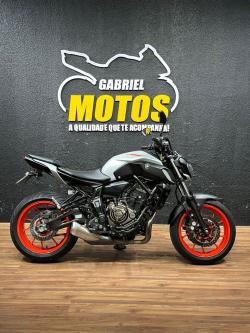 YAMAHA MT-07 700 ABS