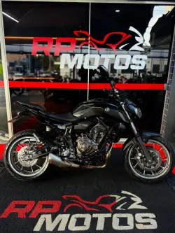 YAMAHA MT-07 700 ABS