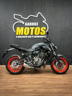 YAMAHA MT-07 700 ABS