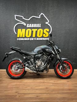 YAMAHA MT-07 700 ABS