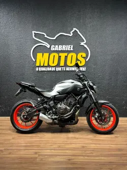 YAMAHA MT-07 700 ABS