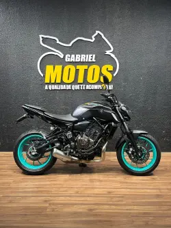 YAMAHA MT-07 700 ABS