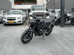 YAMAHA MT-09 850 ABS