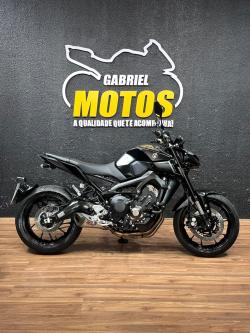 YAMAHA MT-09 850 ABS