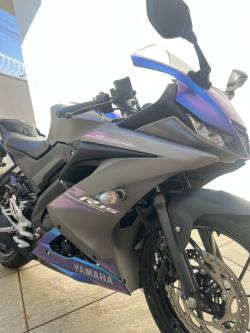 YAMAHA YZF R15 150 ABS