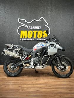 BMW F 900 GS PLUS