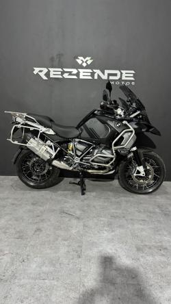 BMW R 1250 GS TRIPLE BLACK