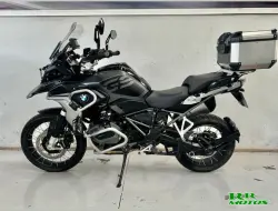 BMW R 1250 GS TRIPLE BLACK